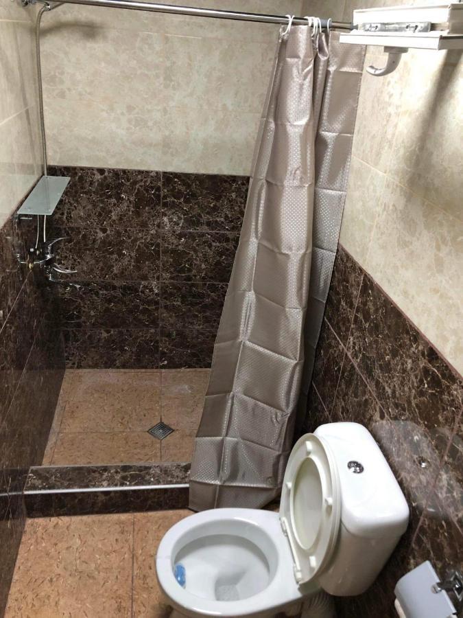 Daviti Tbilisi Hotell Exteriör bild