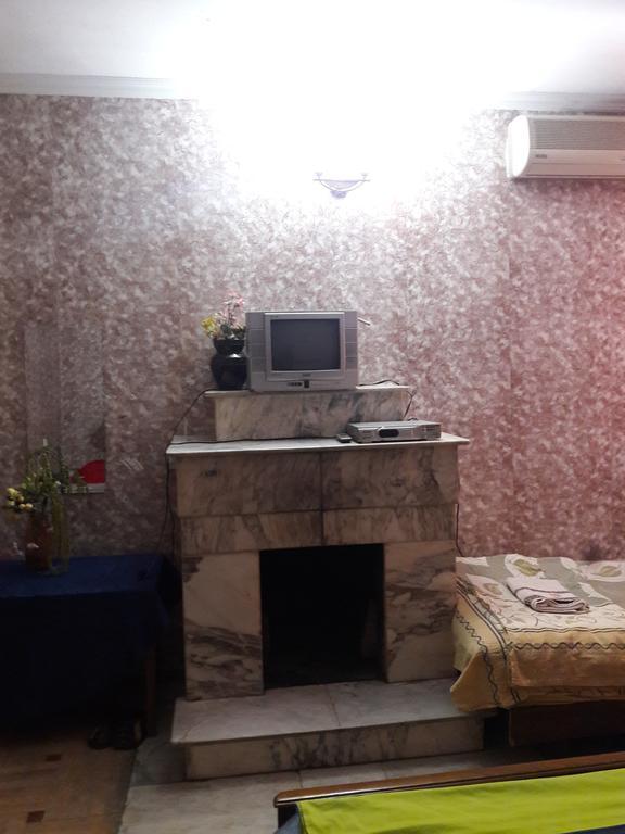 Daviti Tbilisi Hotell Exteriör bild