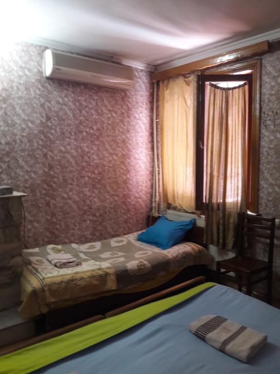 Daviti Tbilisi Hotell Exteriör bild